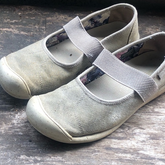 Keen Sienna Women's Tan Canvas Mary Jane Flat Shoes Size39.5/9US - Picture 10 of 13